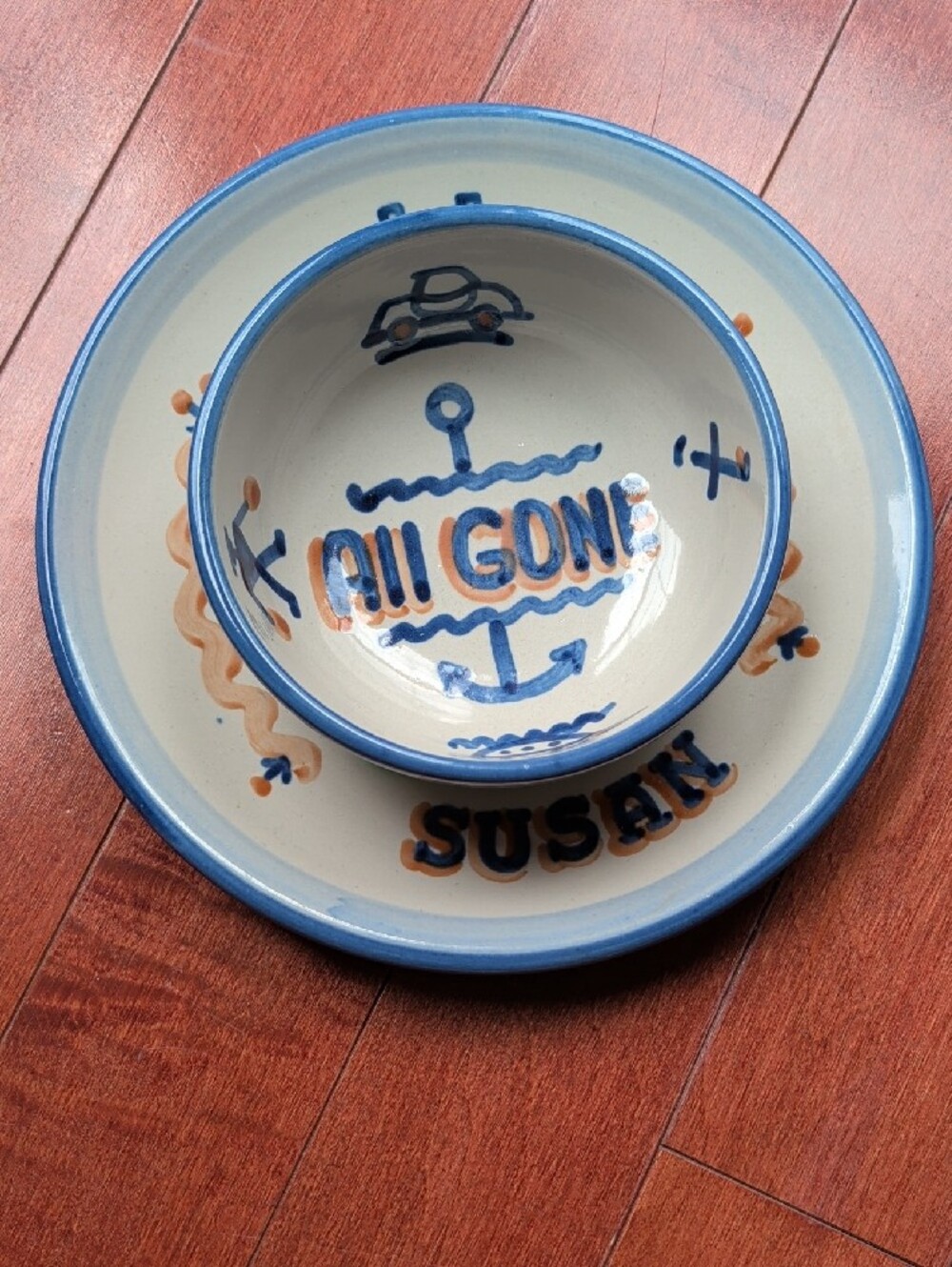 M. A. Hadley hand-painted ceramic plate and bowl set - "Susan" - Picture 8 of 8